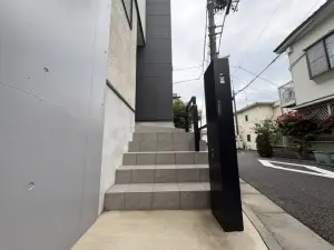 世田谷区深沢一丁目戸建