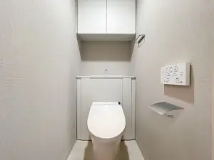 プレサンスロジェ江坂垂水町