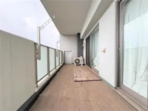 南東向きバルコニー