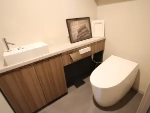 ディーグラフォート大阪Ｎ．Ｙ．タワーＨＩＧＯＢＡＳＨＩ