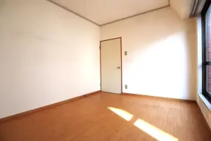 ライオンズマンション東白楽第２