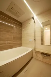 オーヴィジョン平尾