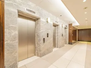 Ｗ　Ｃｏｍｆｏｒｔ　Ｔｏｗｅｒｓ　ＷＥＳＴ