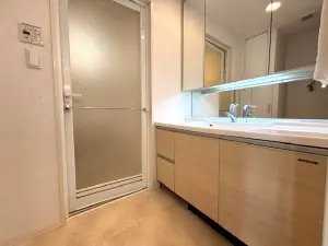 プレミスト中島丁