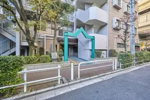 ナイスアーバン池袋山手通り