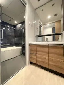 ファインスクェア明大前