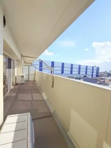 リーデンススクエア八田