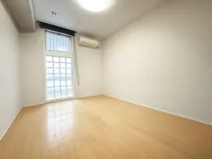 キャピタルマークタワー