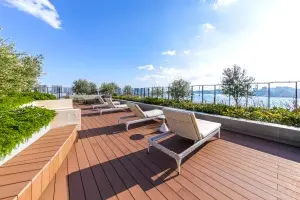 ＨＡＲＵＭＩ　ＦＬＡＧ　ＰＡＲＫ　ＶＩＬＬＡＧＥ　Ｂ棟