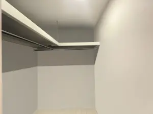 プレサンスロジェ江坂垂水町