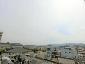 ライオンズマンション西院