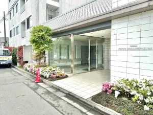 プラウド南小泉