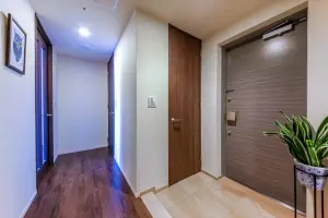 クロスエアタワー