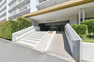 三鷹ナシヨナルコート１号棟