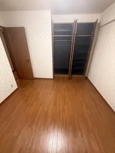 サーパス今泉