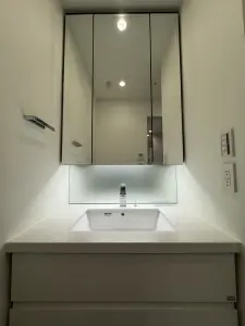 ＷＯＲＬＤ　ＴＯＷＥＲ　ＲＥＳＩＤＥＮＣＥ