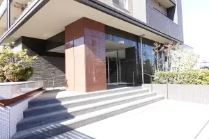 サーパスシティ桜通り