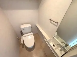 プレミスト中島丁