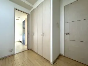 ファミリア－レ八熊通