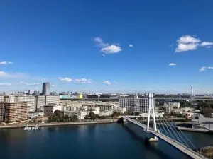 Ｗ　Ｃｏｍｆｏｒｔ　Ｔｏｗｅｒｓ　ＥＡＳＴ