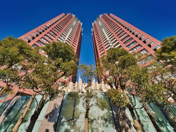 THE TOWERS DAIBA EAST