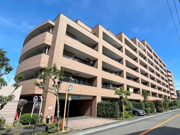 クリオ藤沢善行八番館