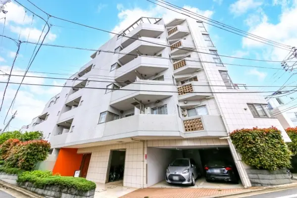 リシェ駒場東大前
