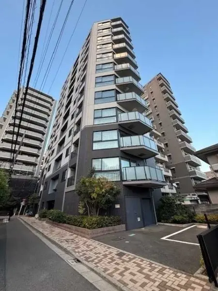 プレシス府中