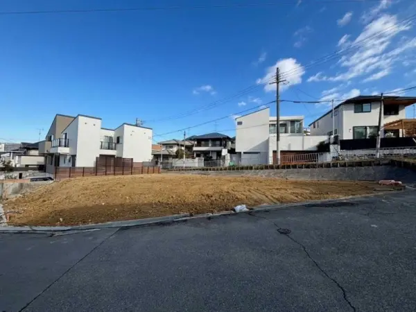 豊中市上野坂1丁目　B号地