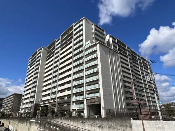 京都桂川つむぎの街グランスクエア