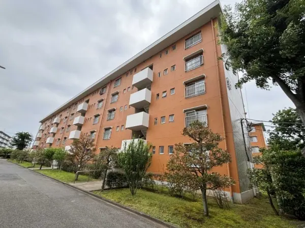 磯辺第一住宅団地15号棟