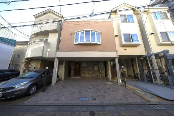 港区三田1丁目　中古戸建