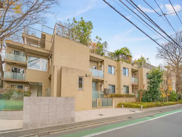 ロイヤルシーズン瀬田