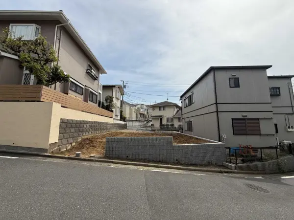 戸塚区名瀬町　新築戸建
