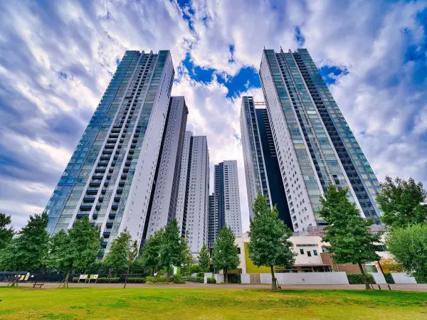 ワールドシティタワーズブリーズタワー1棟