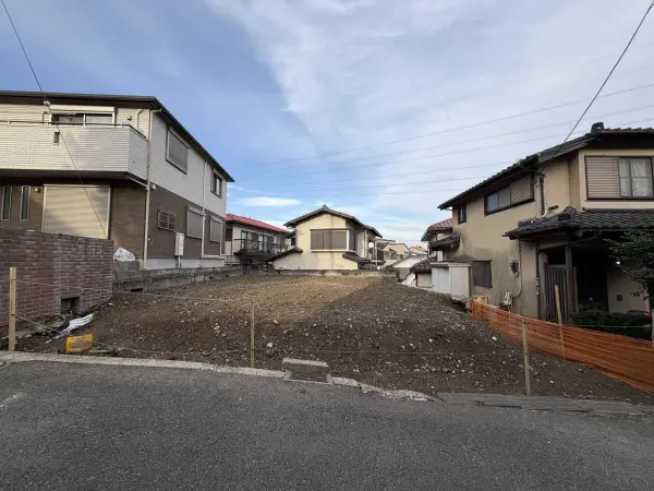 旭区笹野台三丁目　売地