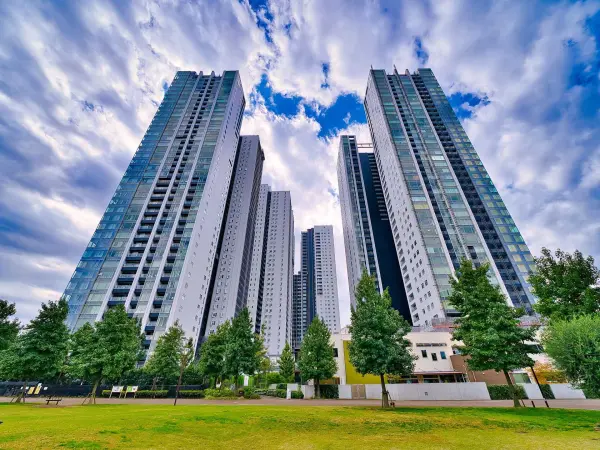 ワールドシティタワーズ　ブリーズタワー