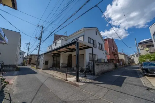 草加市両新田東町　古家付き土地