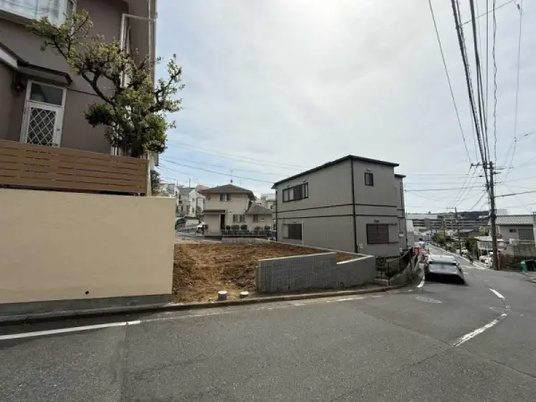 戸塚区名瀬町　新築戸建