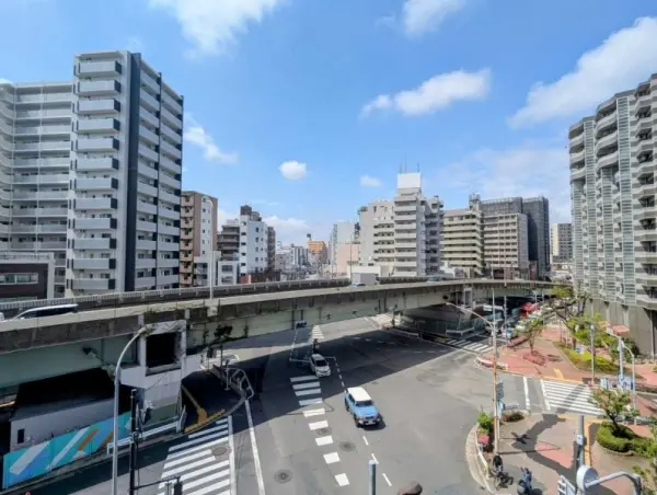 プラウド町屋