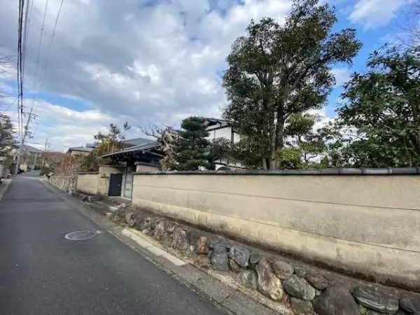 京都市右京区太秦中山町　中古戸建