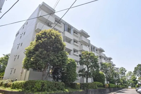 あざみ野団地3-3-4号棟