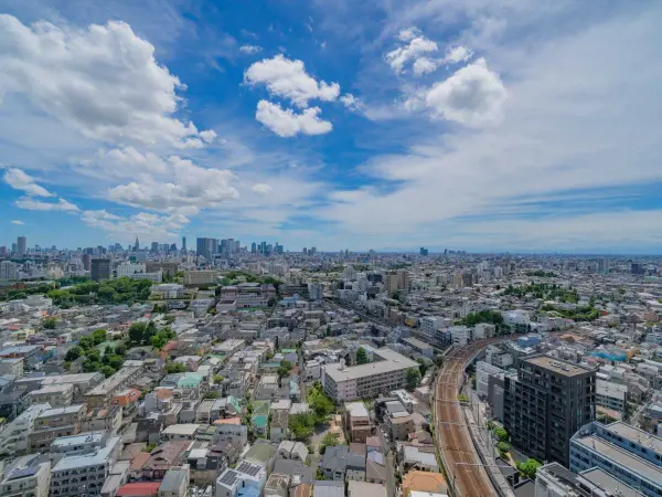 グランドミレーニア