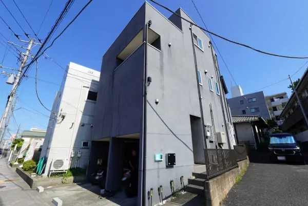 茅ヶ崎市中海岸4丁目　一戸建