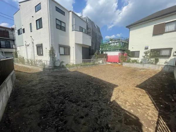 府中市紅葉丘1丁目　新築戸建