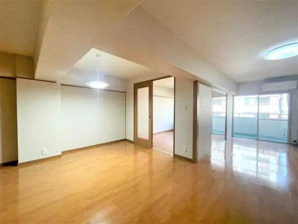 調布センタービルマンション