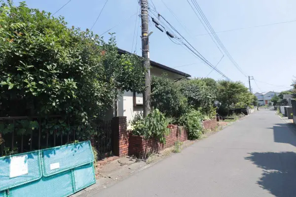 栄区本郷台3丁目　古家付土地