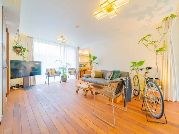 ロイヤルシーズン瀬田