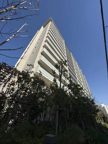 ローレルスクエア OSAKA LINK