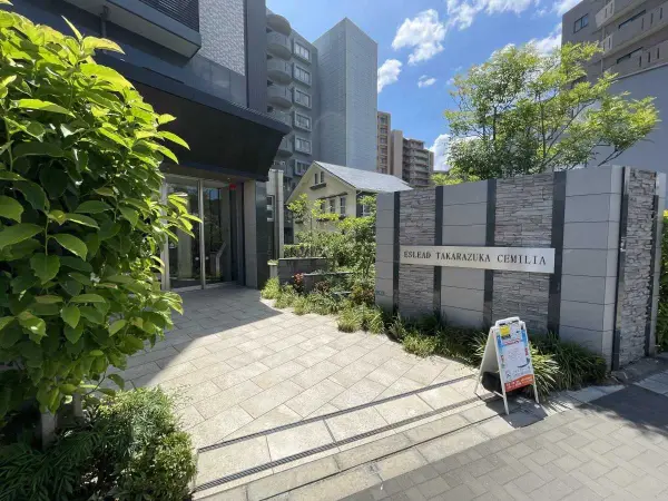 エスリード宝塚セミリア